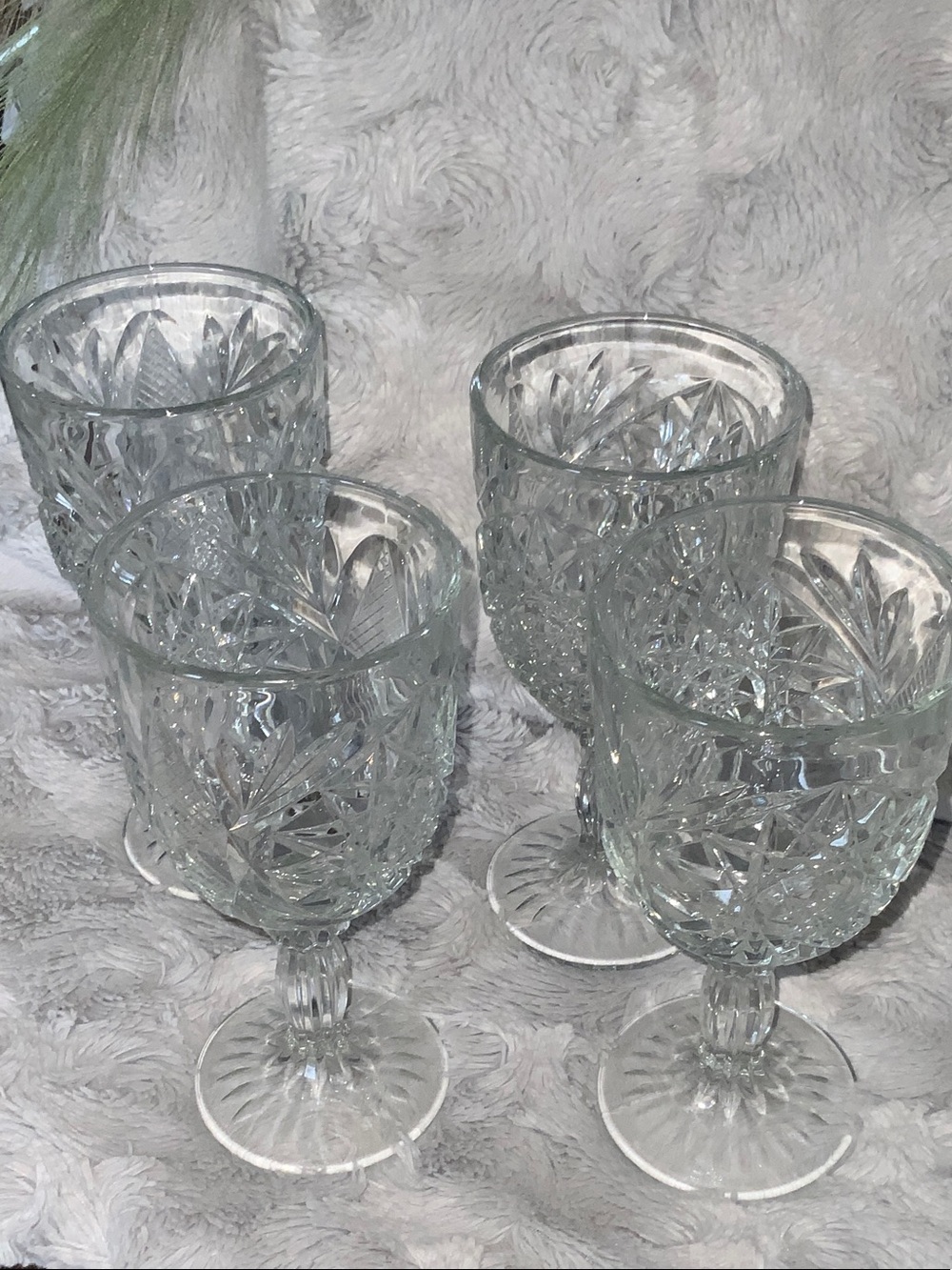 Crystal-Style Cut Glass Goblets - Clear (Set of 4)